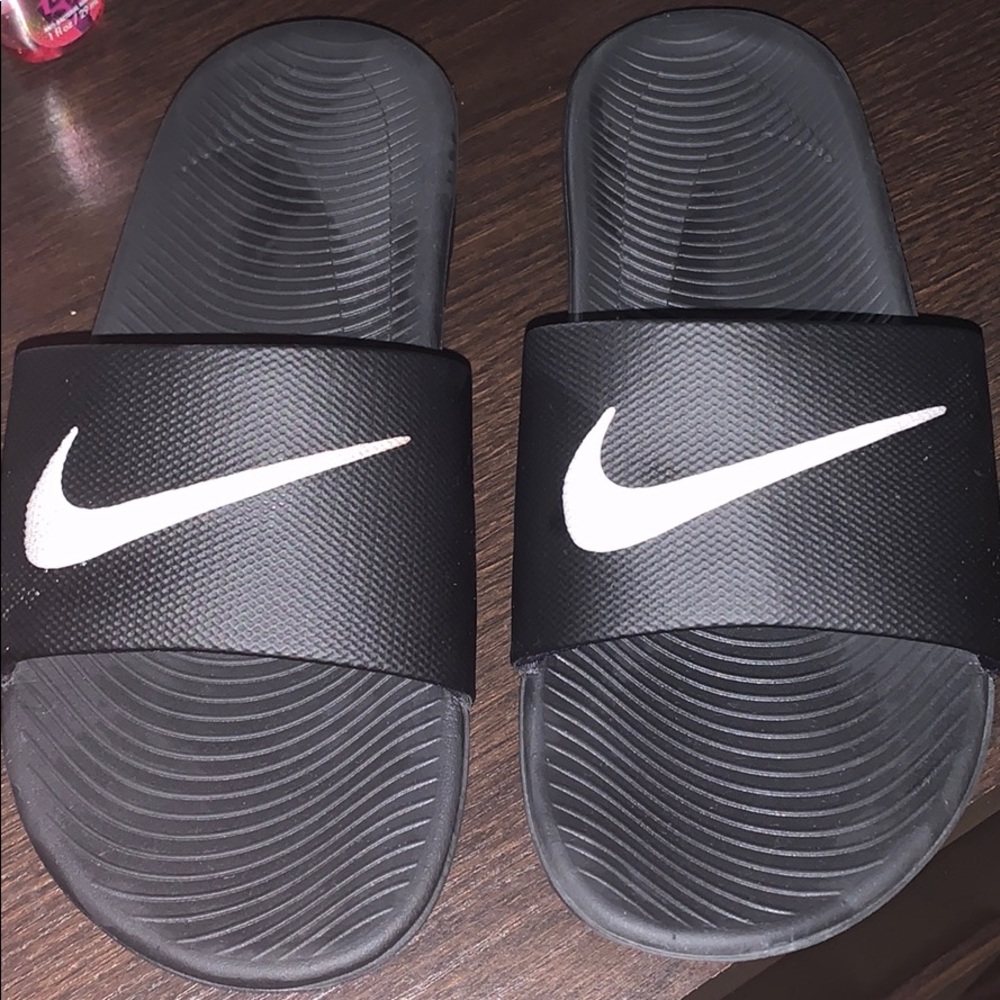 Black Nike Slides